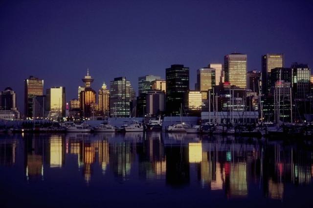 Image of the night city