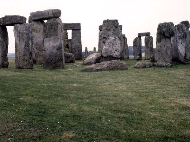 STONEHEN.JPG