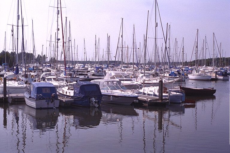 MARINA.JPG