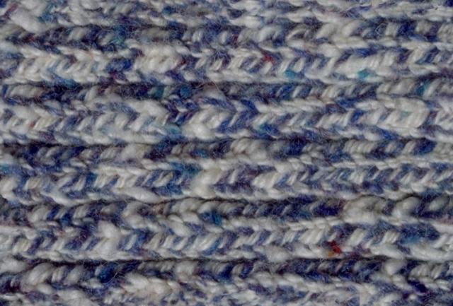 KNITT.JPG