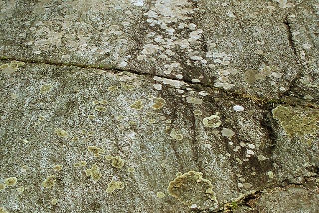 STONE06.JPG