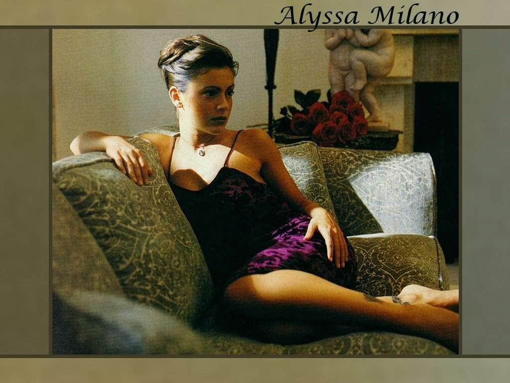 alyssa_milano_19.jpg