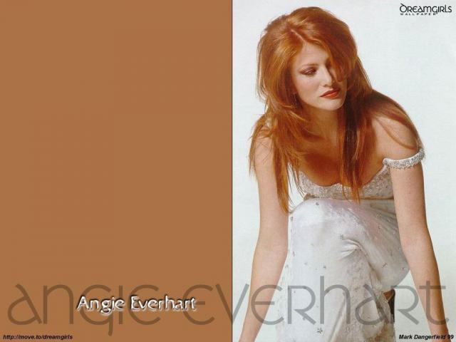 angie_everhart_5.jpg