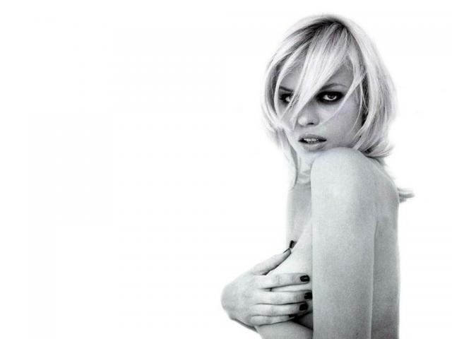 eva_herzigova_5.jpg