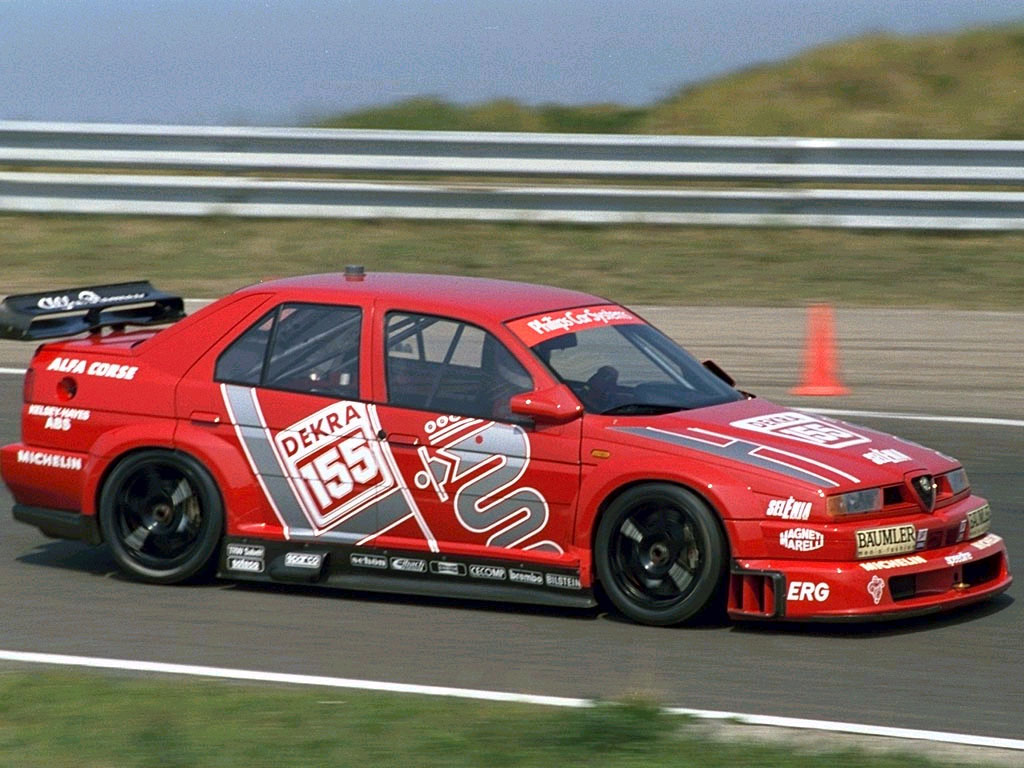 alfa romeo_1024x768_3.jpg