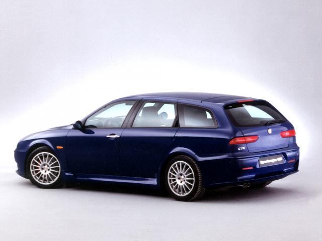 alfa romeo_1024x768_5.jpg
