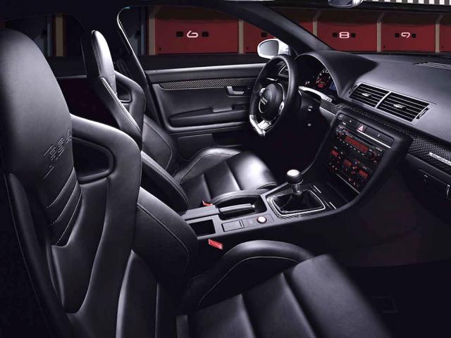 Audi RS4_4.jpg