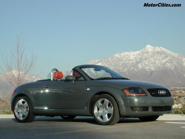 Audi TT Roadster greengrey.jpg