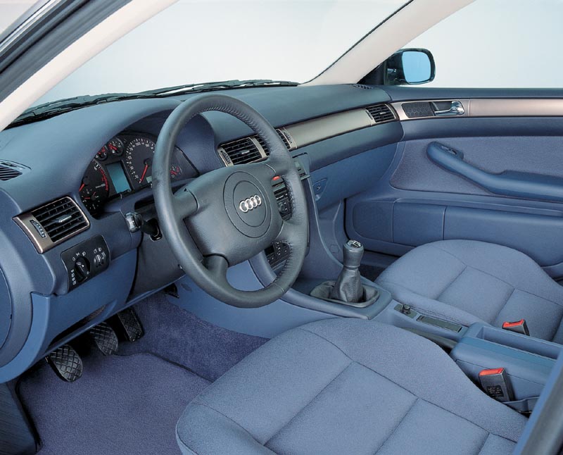AUDI_1999__25.jpg