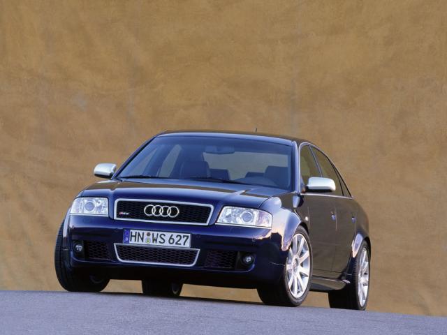 AUDI_RS6_3.jpg