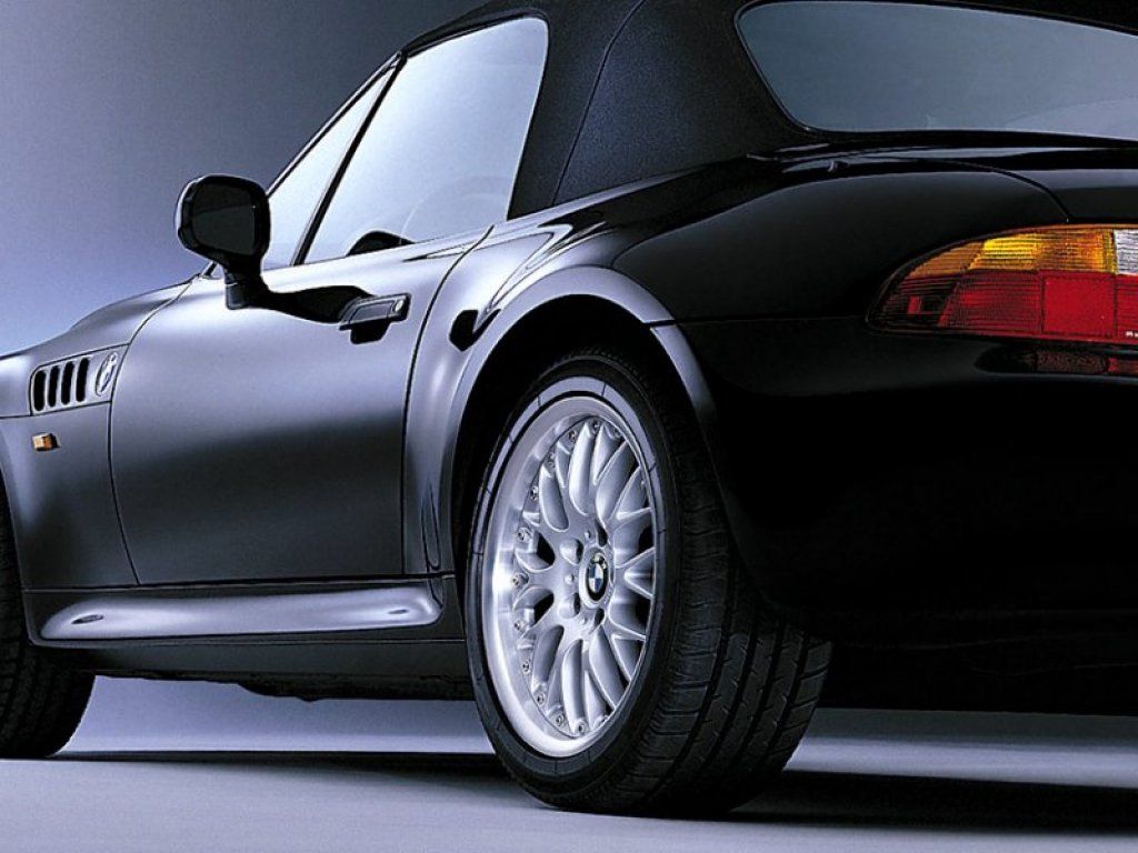 bmw_1024x768_57.jpg