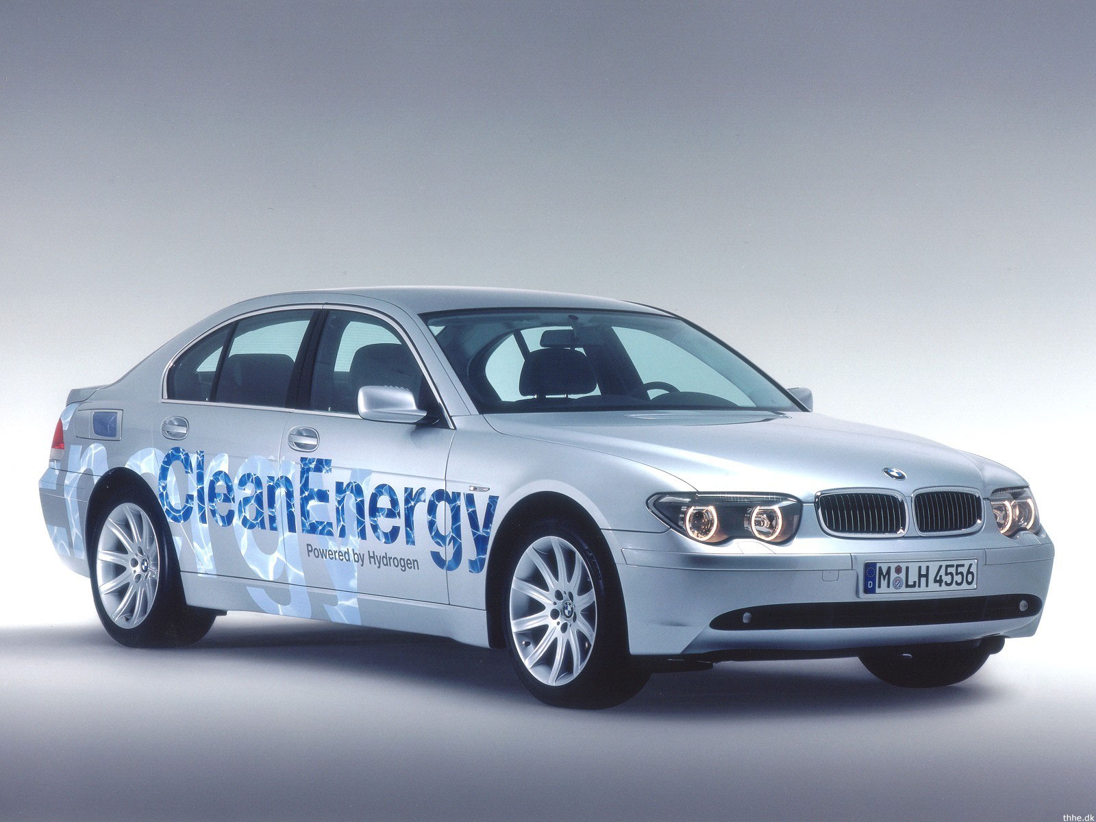bmw_35-1600.JPG