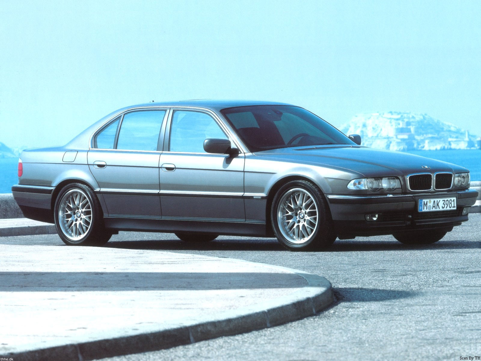 bmw_43-1600.JPG
