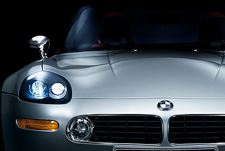 BMW_Z8intro_grill.jpg
