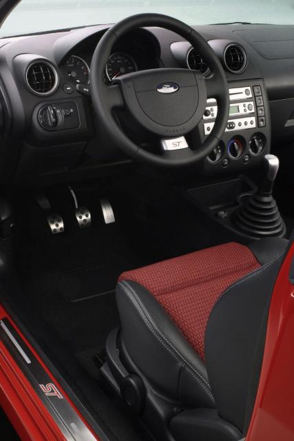 Ford Fiesta ST_3.jpg