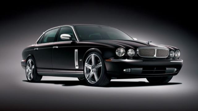 Jaguar XJ LWB_1.jpg