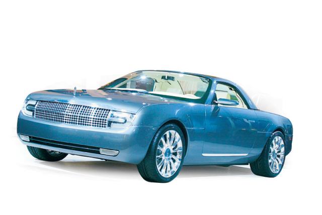 Lincoln Mark X.jpg