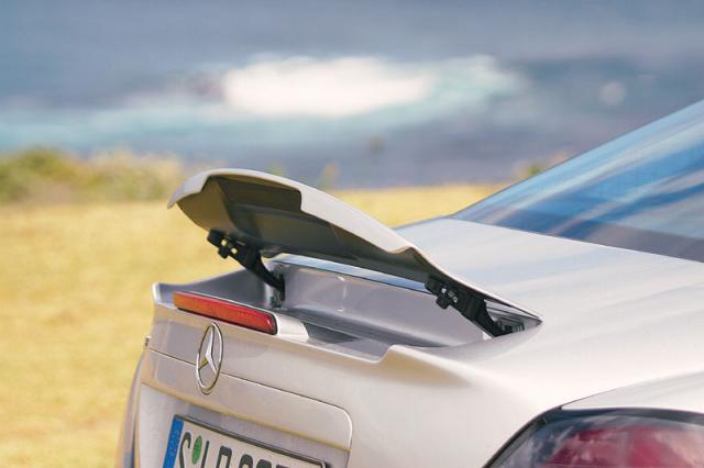 Mercedes-Benz SLR McLaren_3.jpg