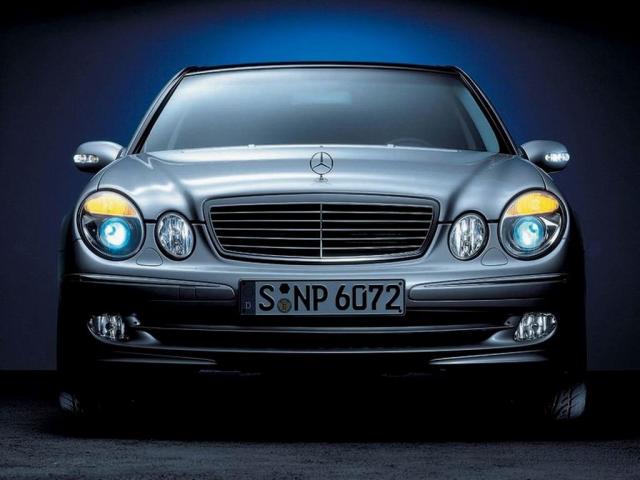 Mercedes-Benz 268-1024_001.jpg