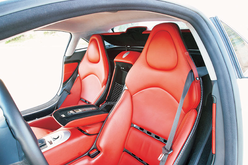 Mercedes-Benz SLR McLaren_16_001.jpg