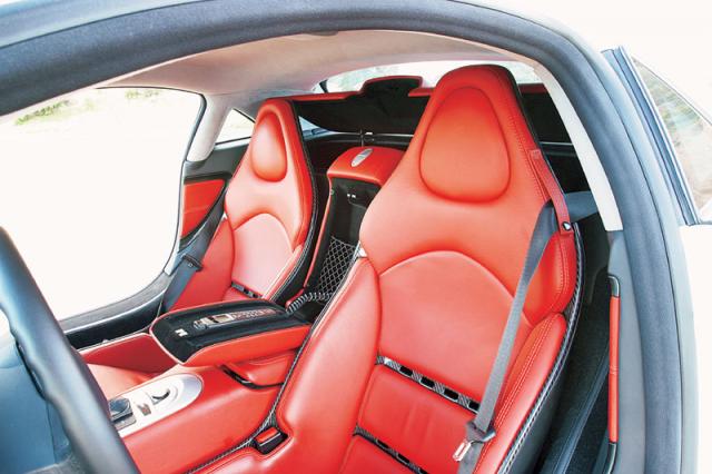 Mercedes-Benz SLR McLaren_16_001.jpg