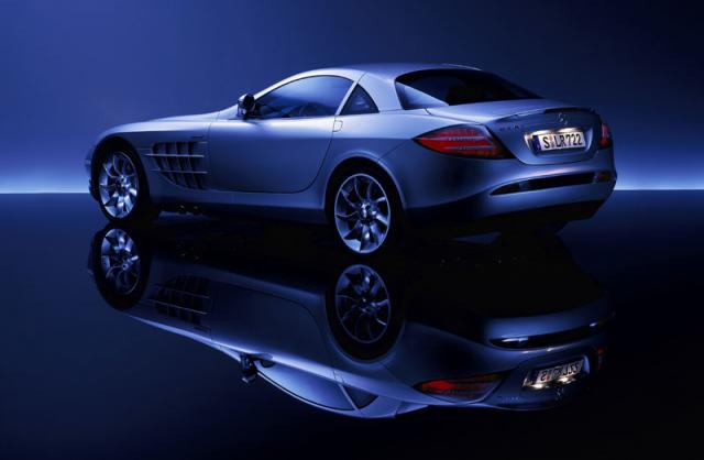 Обои на рабочий стол с Мерседес-Бенц SLR McLaren