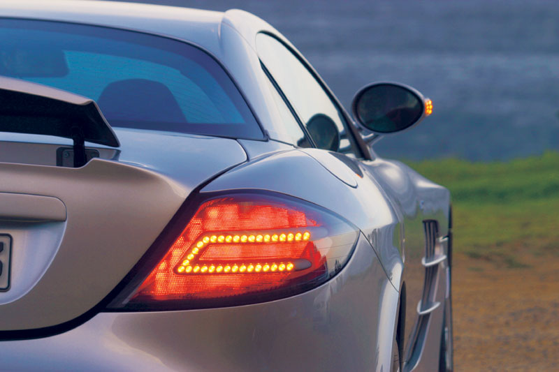 Mercedes-Benz SLR McLaren_5_001.jpg