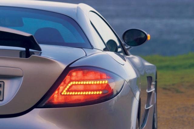 Mercedes-Benz SLR McLaren_5_001.jpg