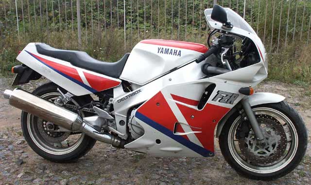 fzr-1000.jpg
