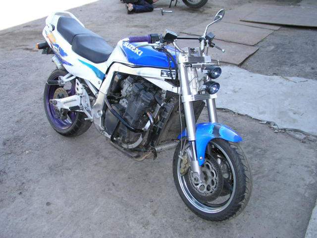 gsxrstreet1l.jpg
