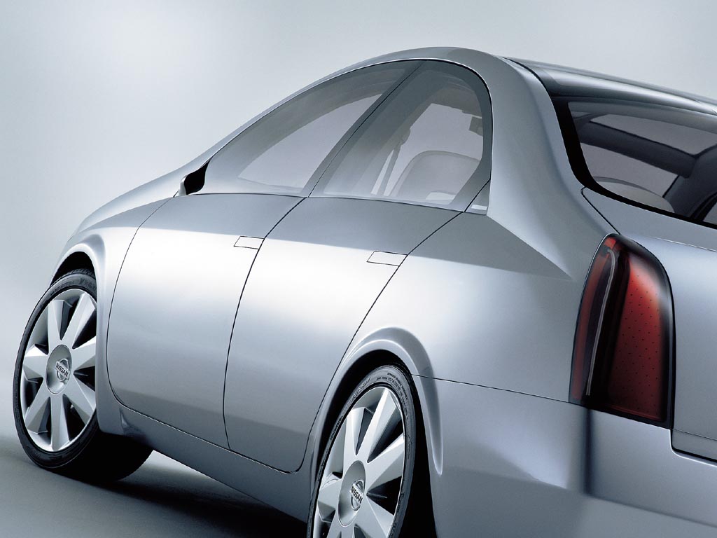 nissan_1024x768_20.jpg