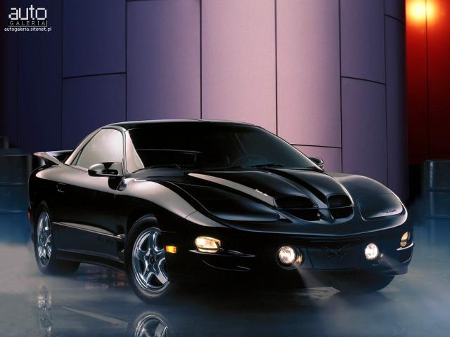 pontiac_firebird_2002_01_m_1_.jpg