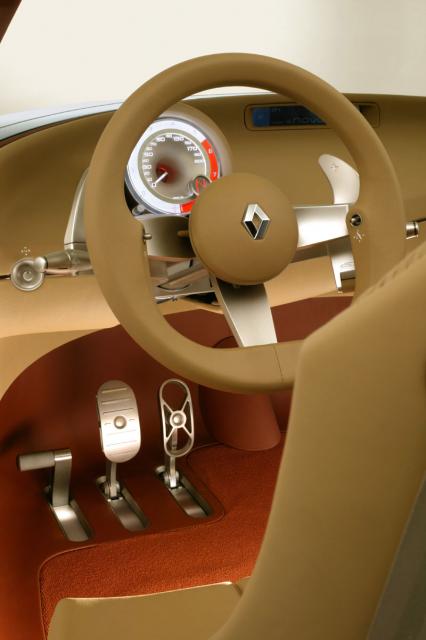 Renault Wind _4.jpg