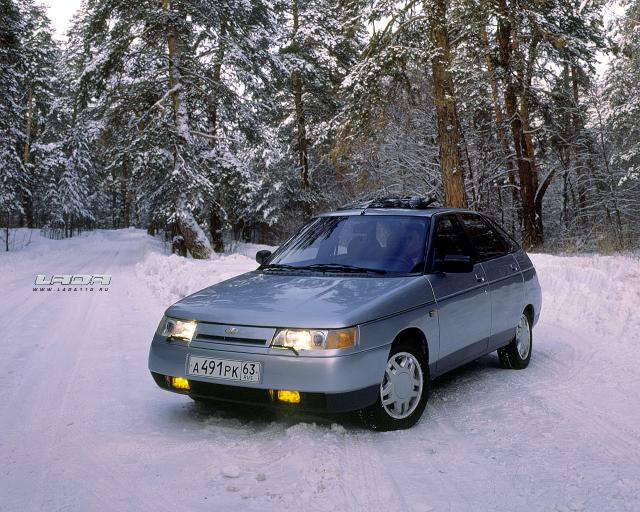 VAZ_2112_2.jpg