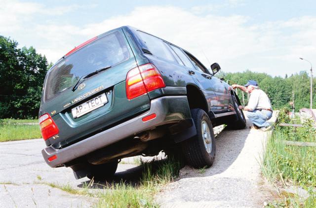 toyota_24.jpg