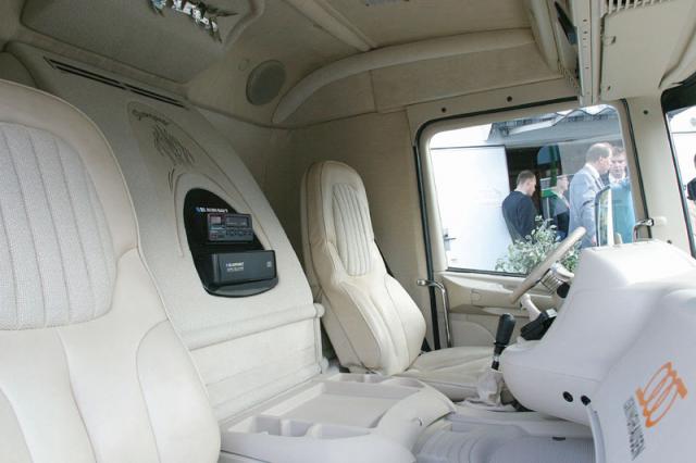 Scania-Shark_3.jpg