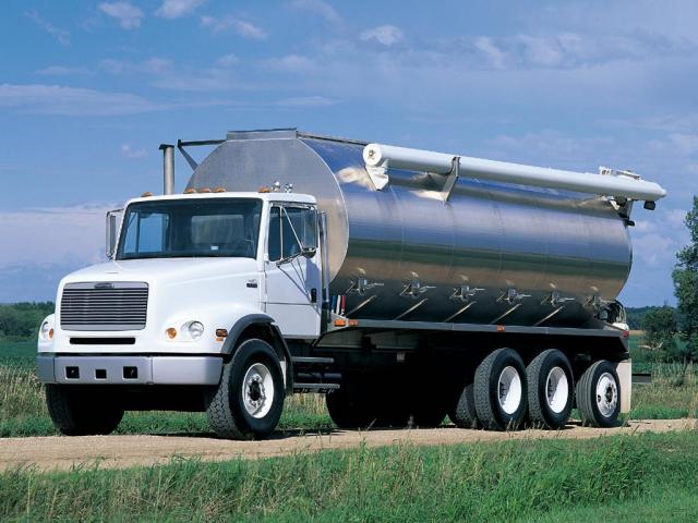 trucks_freigthliner_001.jpg