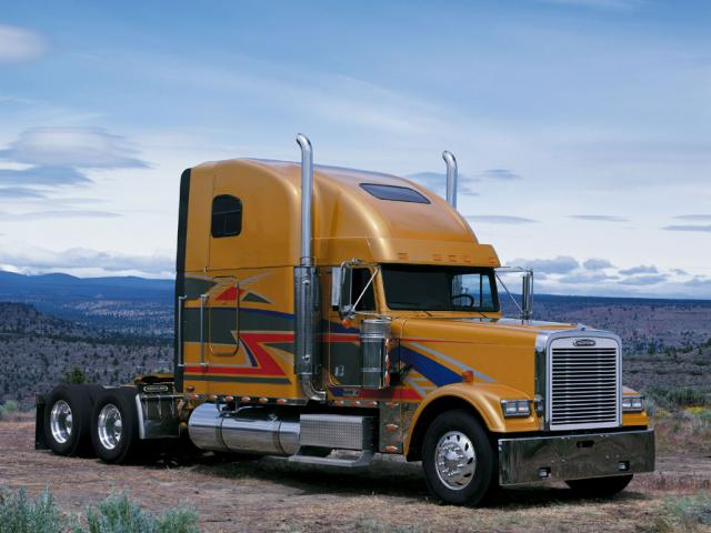 trucks_freigthliner_005.jpg