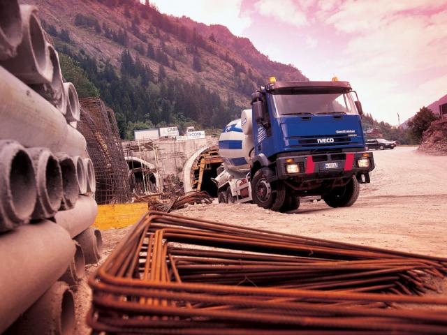 trucks_iveco_016.jpg