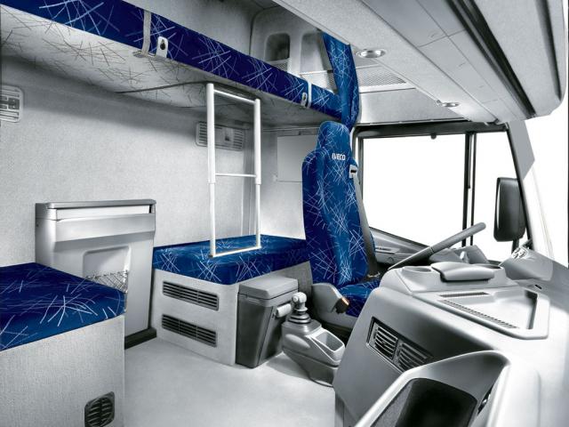 trucks_iveco_032.jpg