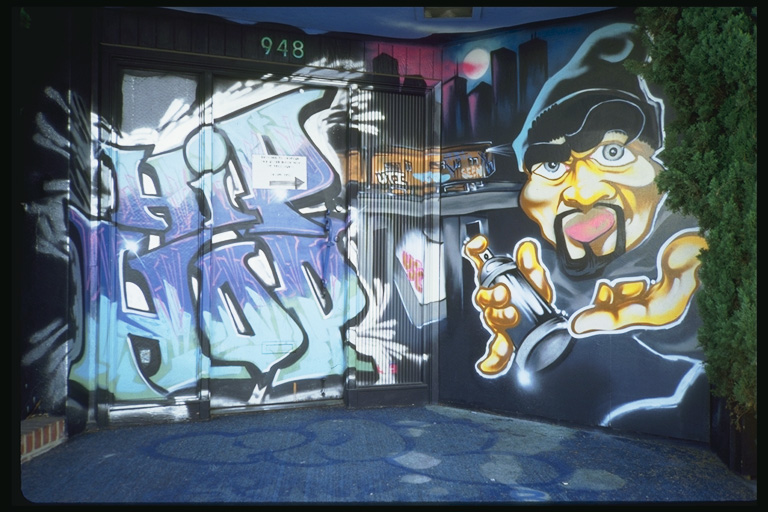 STREET.JPG