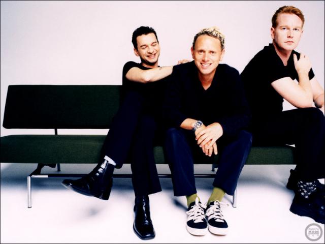 Студийная фотография трио depeche mode