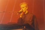 фотография Энди Флетчера на концерте группы depeche mode