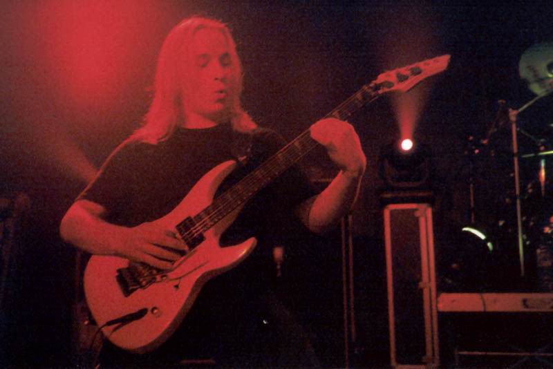 n_Wishmaster World Tour_001108-emppu.jpg