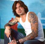 Tommy Lee08.jpg