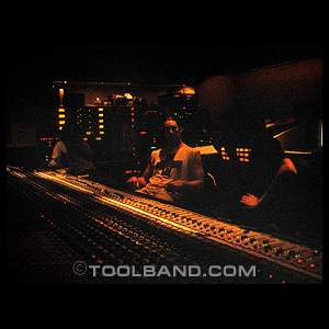 TOOL85_1.JPG