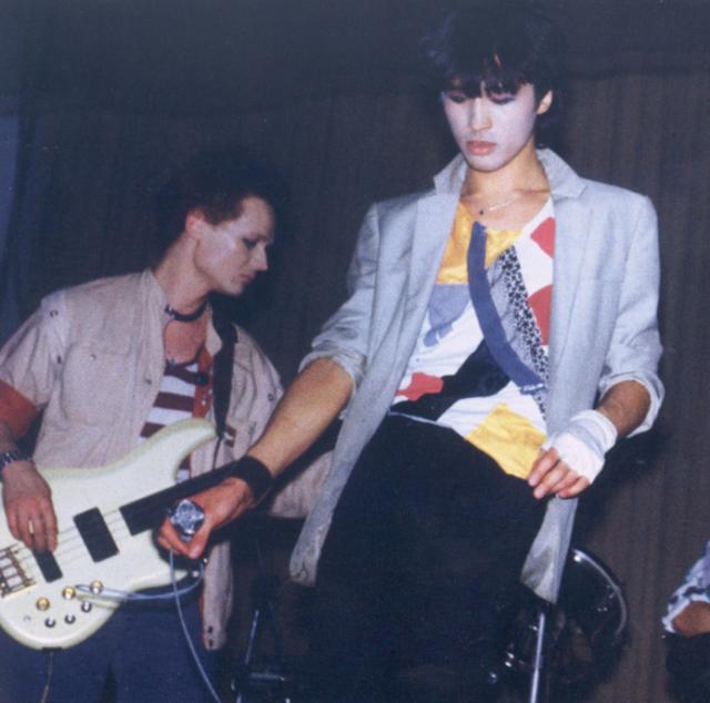 PIC18.JPG